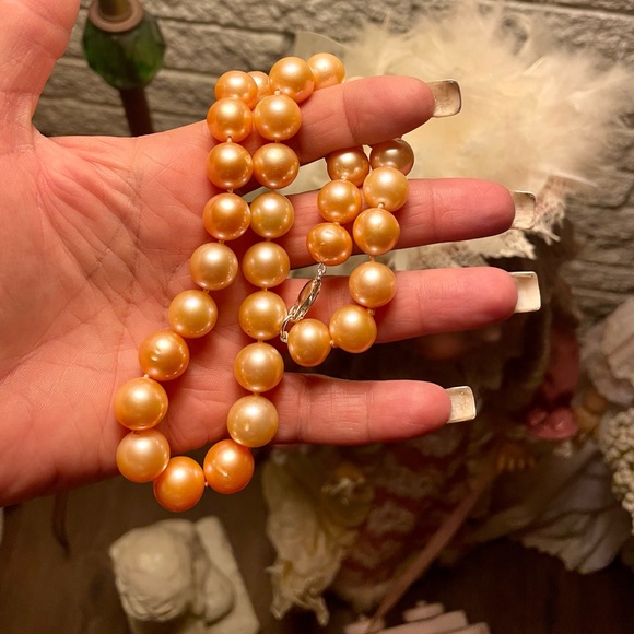 Authentic golden pink south sea pearl necklace - Picture 13 of 16